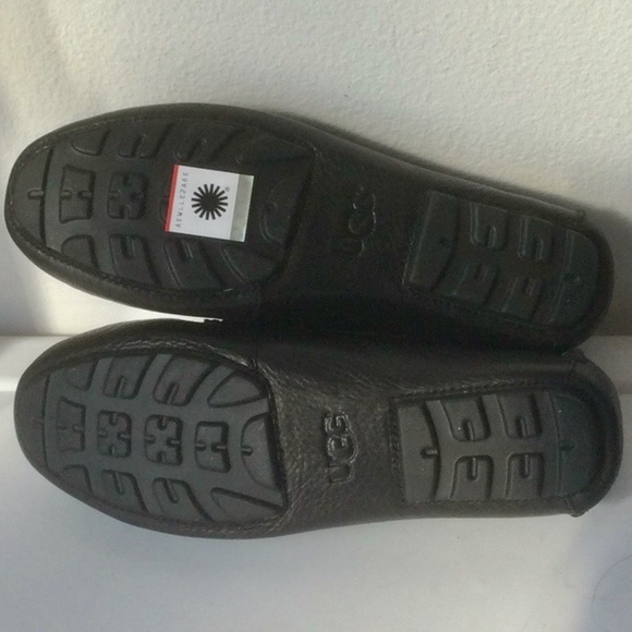 NIB ! UGG Driving Mocassin - Picture 8 of 8